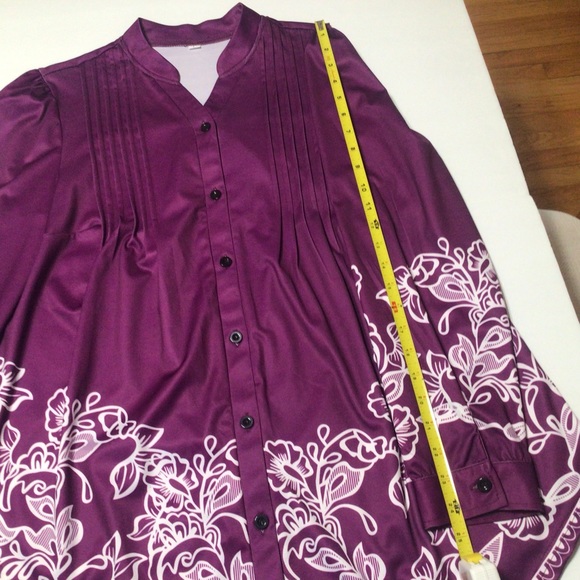 Zulily Large Purple Button Down Tunic with White Flower Trim - Picture 4 of 9